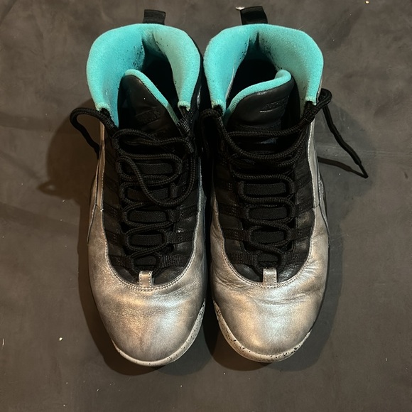 Jordan 10 Lady Liberty - Picture 2 of 5